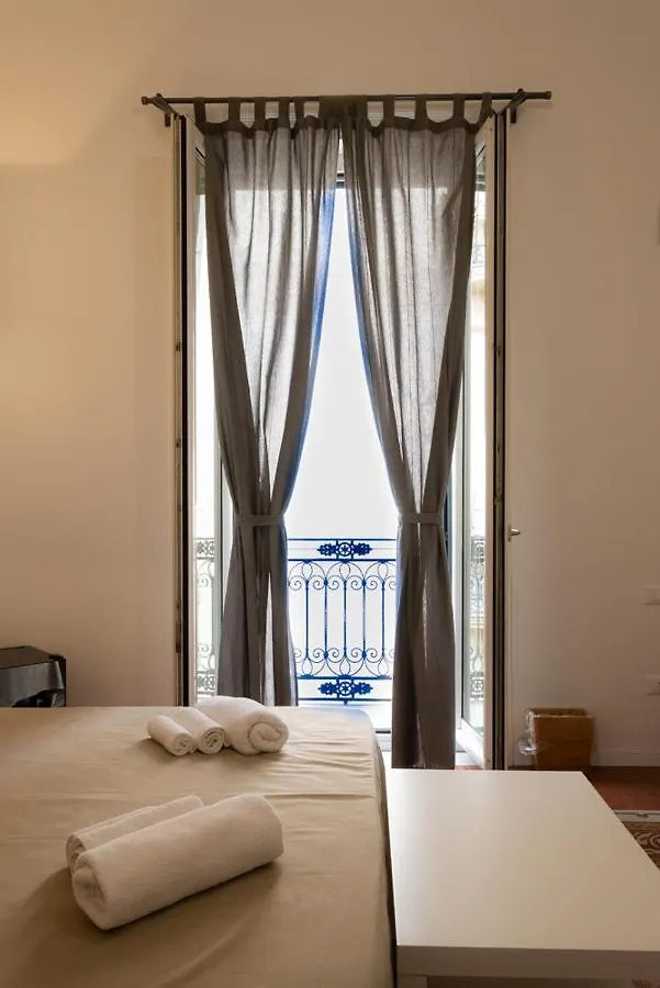 Oda ve Kahvaltı Piazza Florio Rooms Palermo